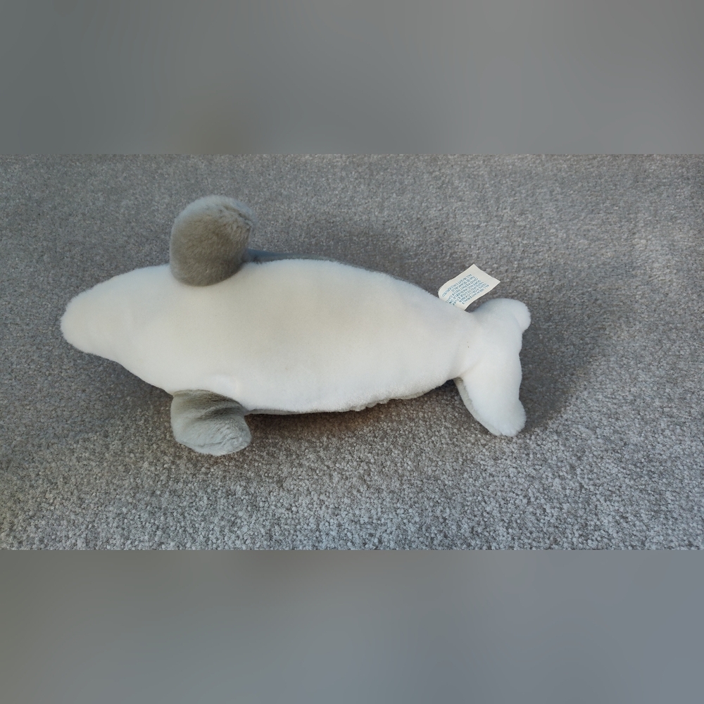Sea World Dolphin Plush Stuffed Animal - EUC - Picture 3 of 4